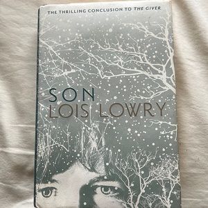 Book: Son Lois lowry